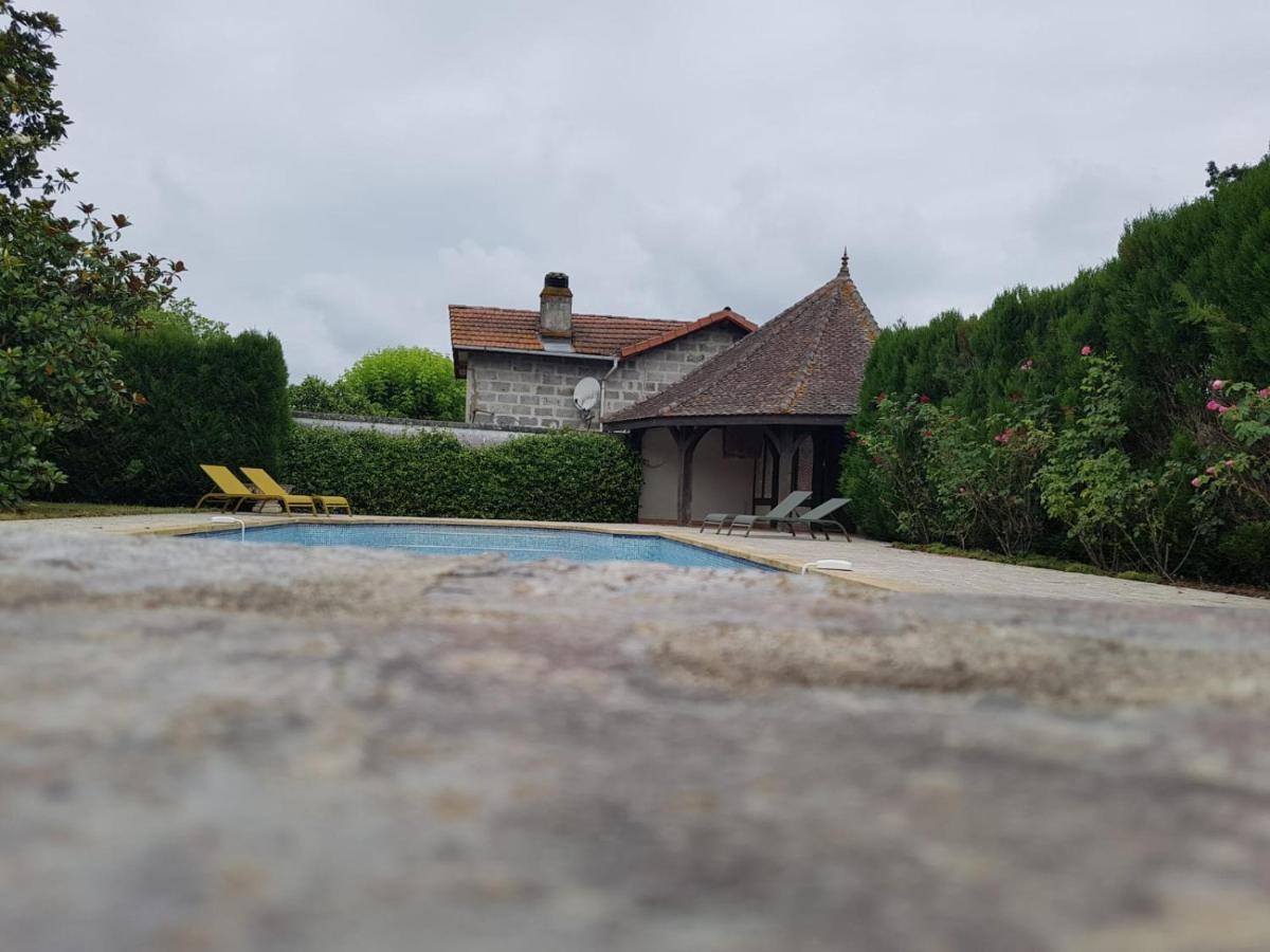 Villa Eva Des Landes Rion-Des-Landes Exterior photo